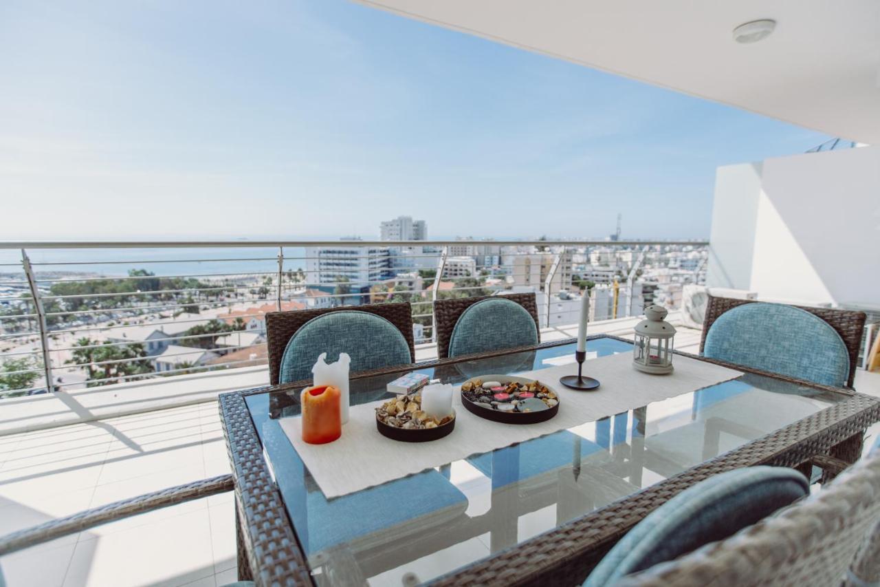 Promenade Seaview Heaven Apartment Ларнака Екстериор снимка