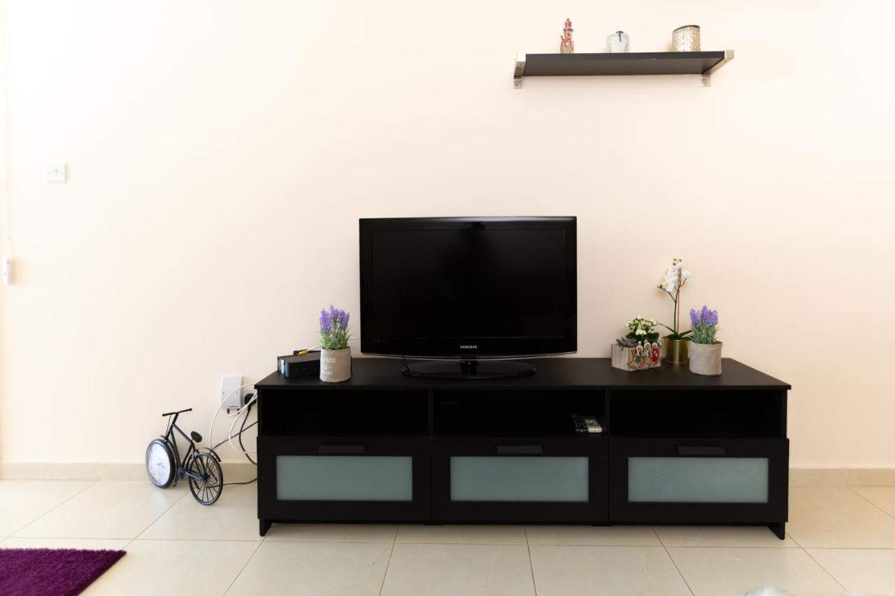 Promenade Seaview Heaven Apartment Ларнака Екстериор снимка